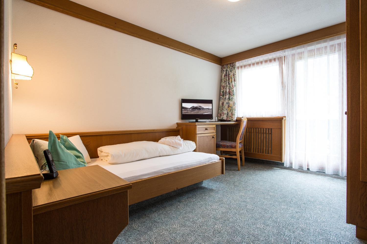 Alpenresidenz Ballunspitze - Kinderhotel Galtür Kamer foto