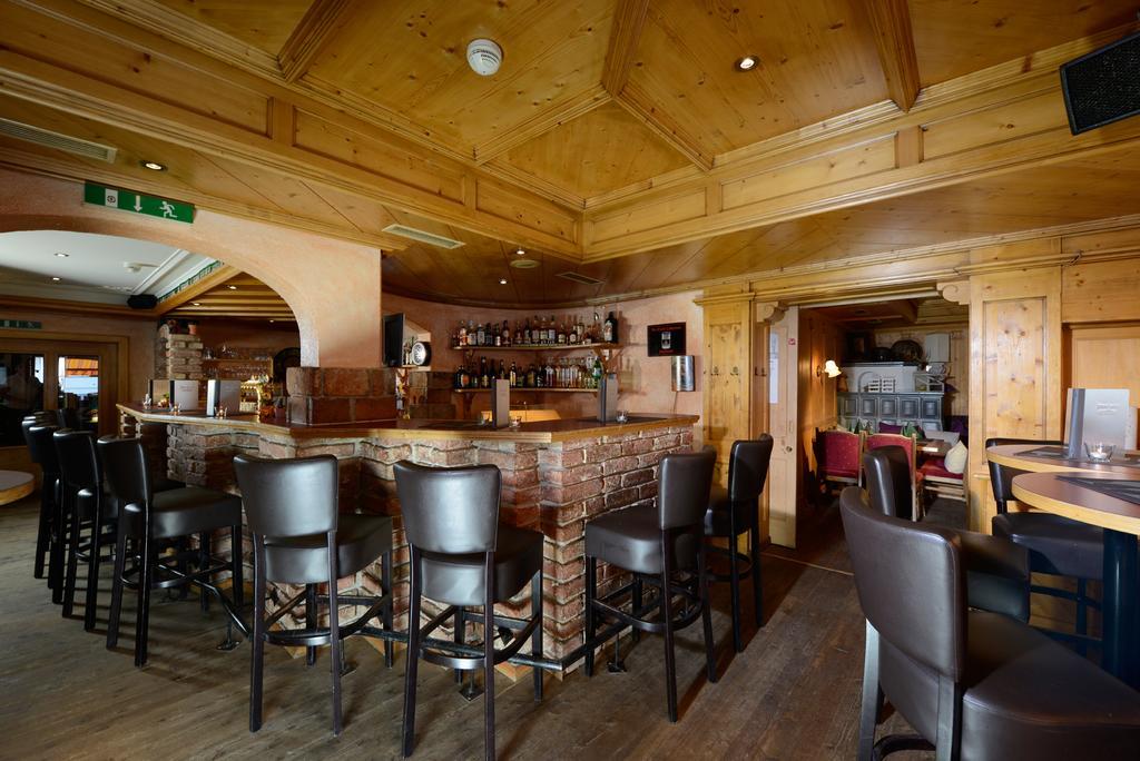 Alpenresidenz Ballunspitze - Kinderhotel Galtür Buitenkant foto