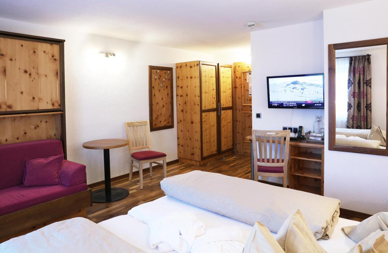 Alpenresidenz Ballunspitze - Kinderhotel Galtür Buitenkant foto