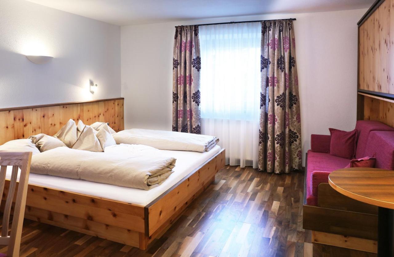 Alpenresidenz Ballunspitze - Kinderhotel Galtür Buitenkant foto